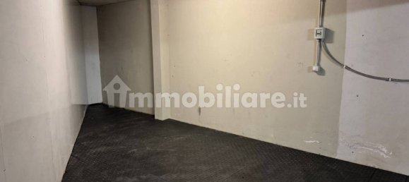  مرآب في Rome, Italy 12متر مربع رقم 319531 6