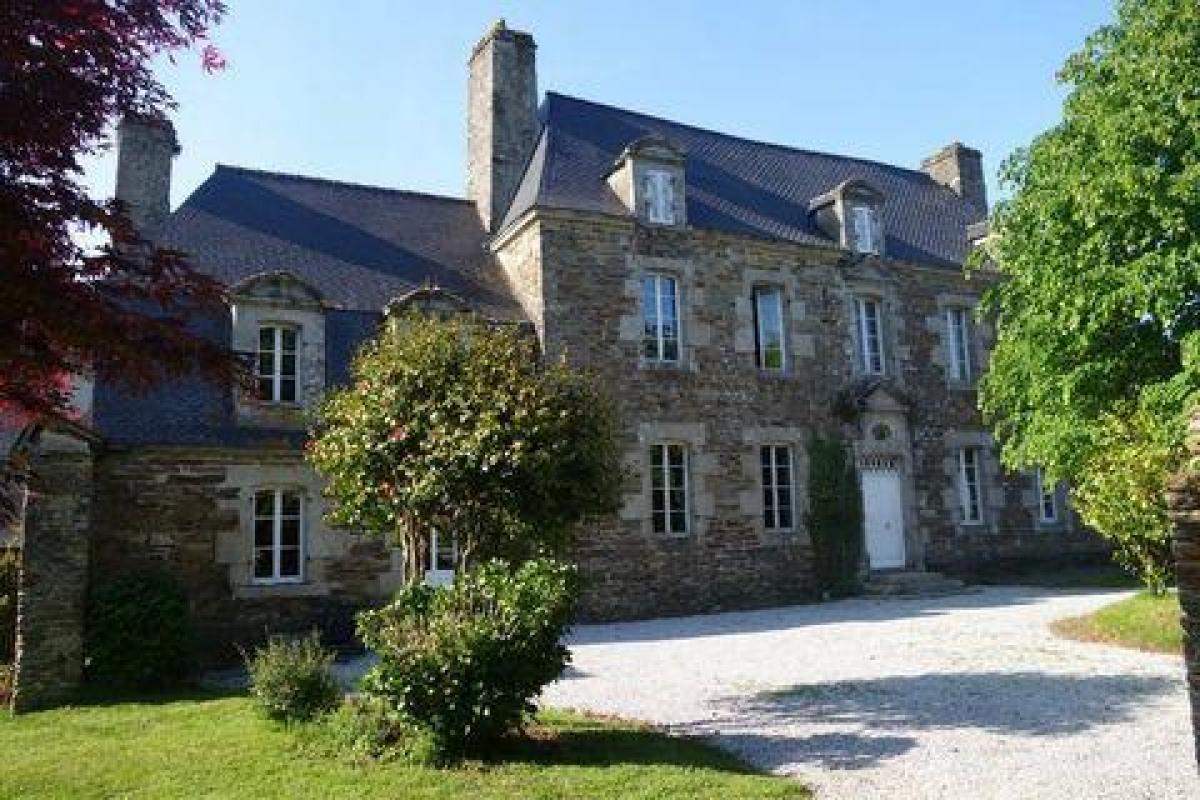 7 Schlafzimmer Haus in Uzel, France, Nr. 31304