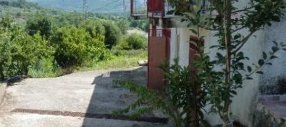 5 rooms House in Castel San Lorenzo, Italy No. 253933 5
