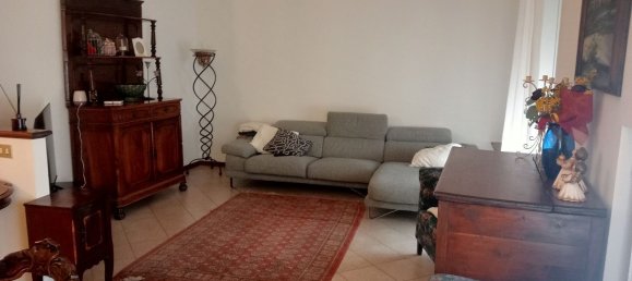 3 rooms Apartment in Parma, Italy No. 20466 19