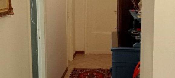 3 rooms Apartment in Parma, Italy No. 20466 23