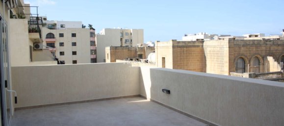 2 bedrooms Penthouse in Sliema, Malta No. 8584 13