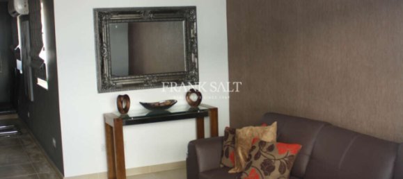 2 bedrooms Penthouse in Sliema, Malta No. 8584 15