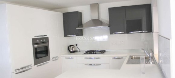2 bedrooms Penthouse in Sliema, Malta No. 8584 7