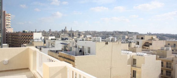 2 bedrooms Penthouse in Sliema, Malta No. 8584 12
