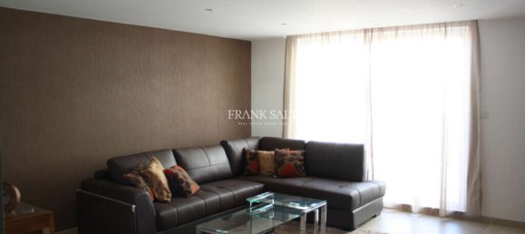 2 bedrooms Penthouse in Sliema, Malta No. 8584 14