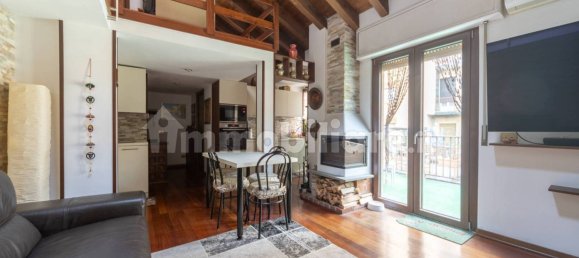 2 bedrooms Apartment in Milan, Italy No. 290763 3