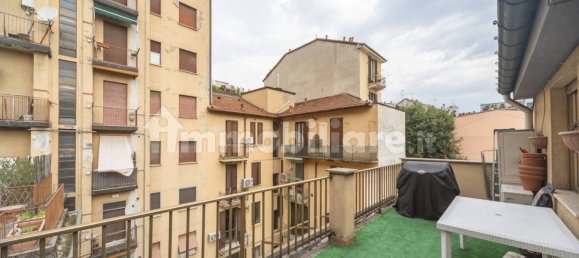 2 bedrooms Apartment in Milan, Italy No. 290763 6