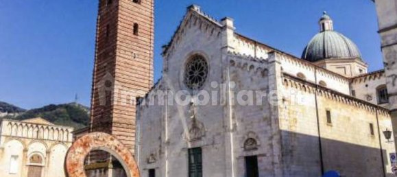 3 bedrooms Villa in Pietrasanta, Italy No. 192270 4