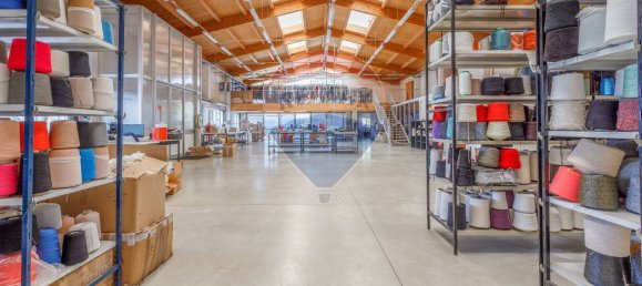 Gewerbliche Immobilie in Carpi, Italy 2000m², Nr. 388478 31