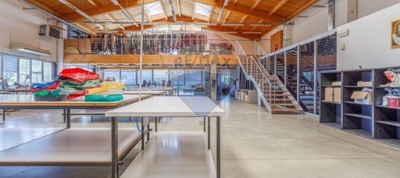 Gewerbliche Immobilie in Carpi, Italy 2000m², Nr. 388478 34