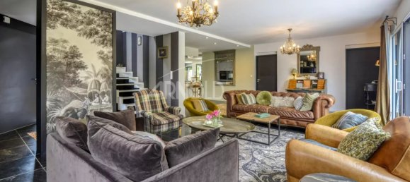 5 غرف نوم فيلا في Orvault, France رقم 349490 2