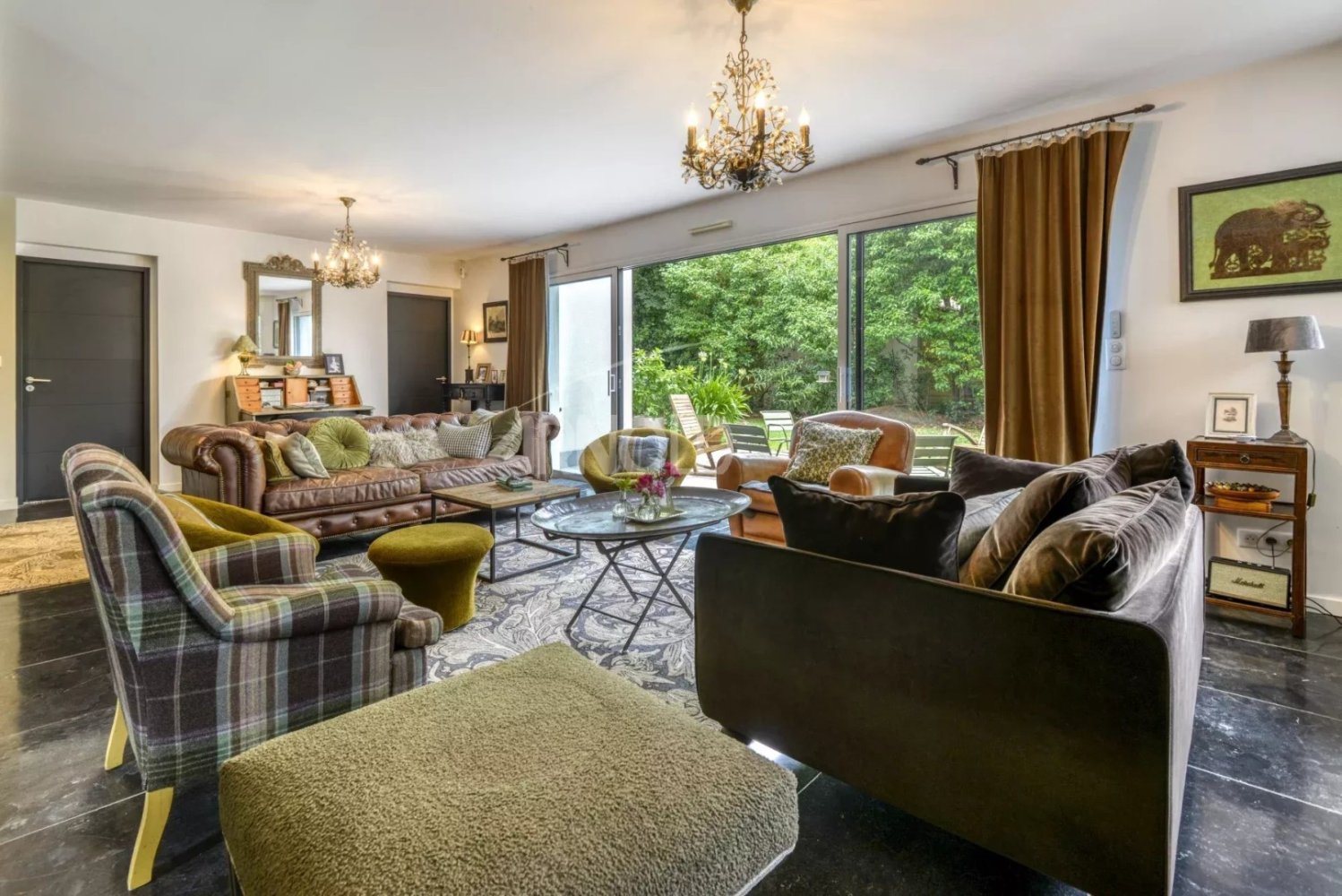 5 غرف نوم فيلا في Orvault, France رقم 349490