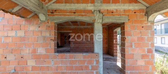 977m² Land in Arganil, Portugal No. 97407 9