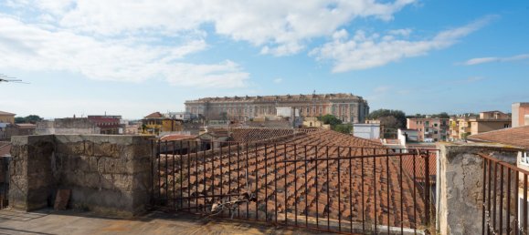 Apartamento de 7 habitaciónes en Caserta, Italy No. 179316 39