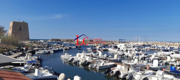 4-salle Appartement à Melendugno, Italy No. 6544 26