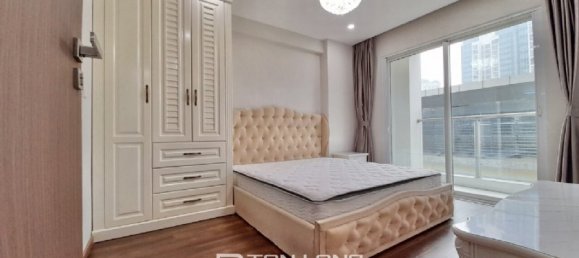 Apartamento de 3 dormitorios en Tay Ho, Vietnam No. 804 5