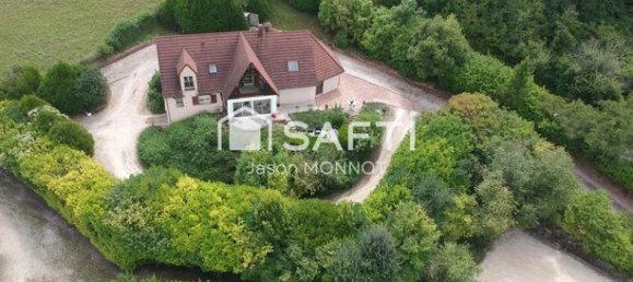4 bedrooms Villa in Yonne, France No. 300205 9