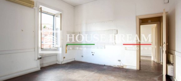 Apartamento de 2 dormitorios en Rome, Italy No. 286444 20