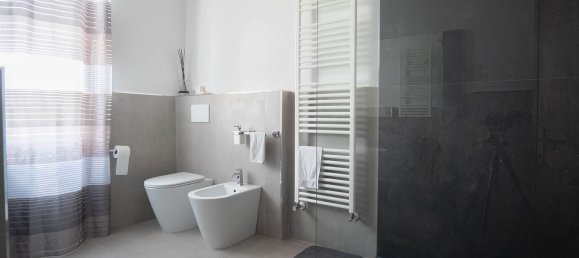 5 Schlafzimmer Haus in Campi Bisenzio, Italy, Nr. 362772 26