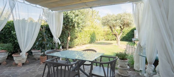 5 Schlafzimmer Haus in Campi Bisenzio, Italy, Nr. 362772 9