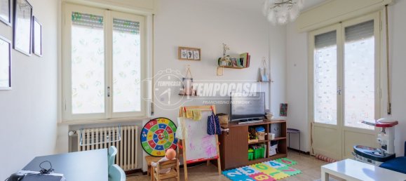 2 Schlafzimmer Wohnung in Parma, Italy, Nr. 122795 5