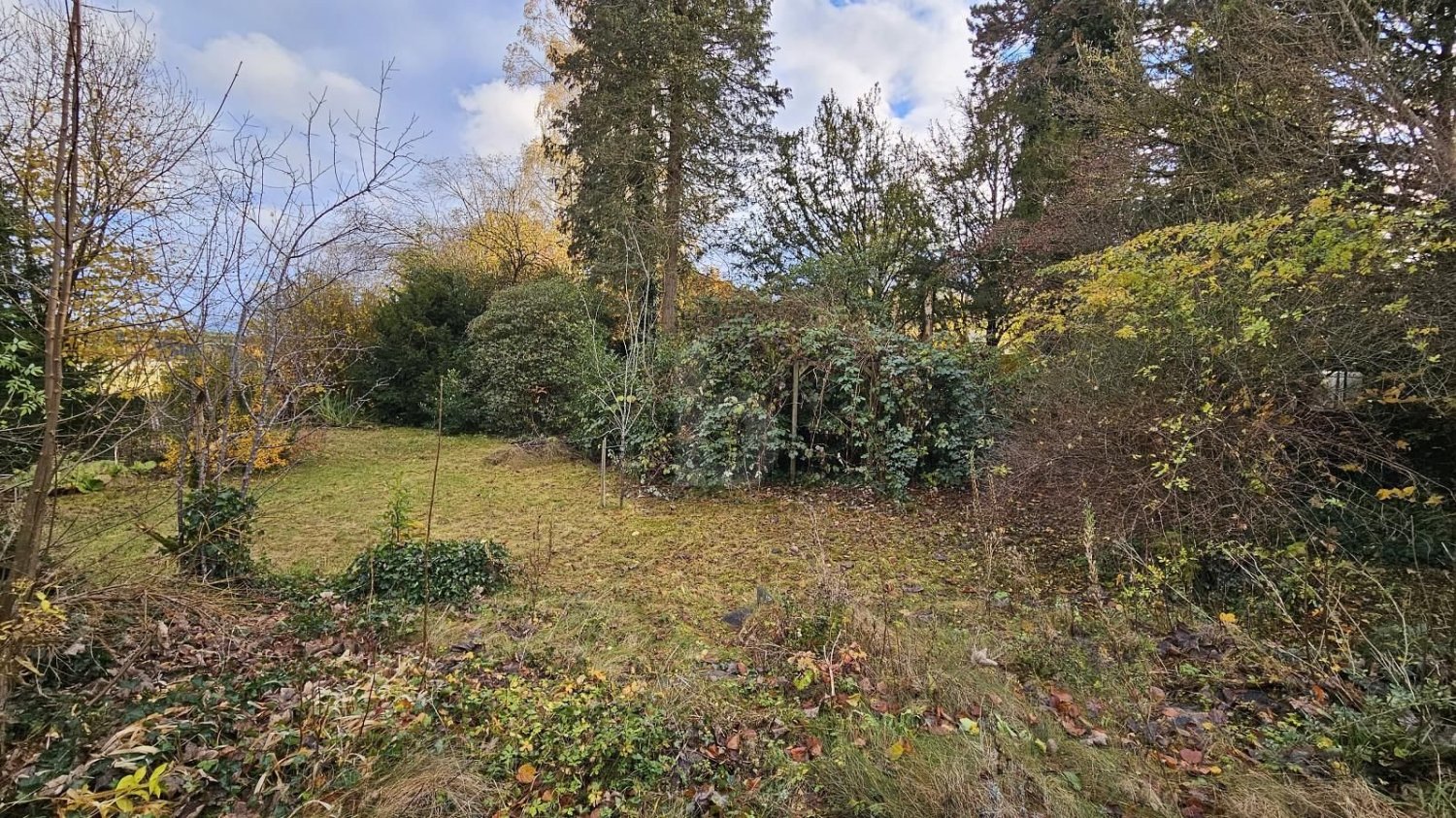  Land in Munich, Germany No. 121701