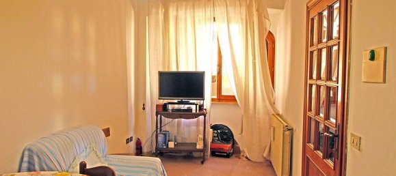 2 bedrooms Apartment in Castelnuovo Berardenga, Italy No. 90752 13