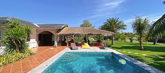 5 غرف نوم منزل في Hua Hin, Thailand رقم 58820 2