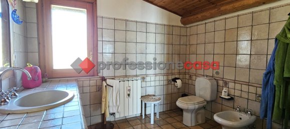 4 rooms Apartment in Sant'Agata li Battiati, Italy No. 47528 29