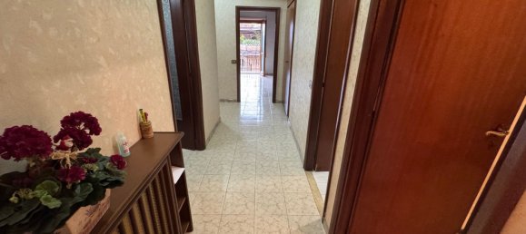 4غرفة شقة في Rome, Italy رقم 99620 11