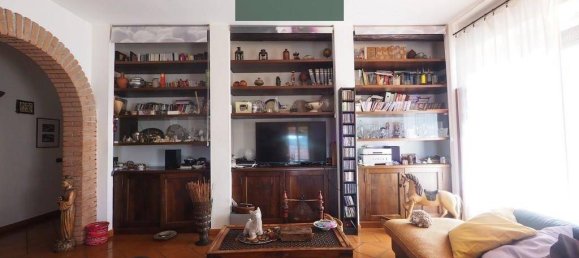 2 bedrooms Penthouse in Bolano, Italy No. 358480 3