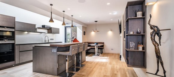 3 bedrooms House in London, United Kingdom No. 14032 25