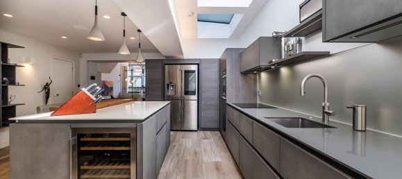 3 bedrooms House in London, United Kingdom No. 14032 26