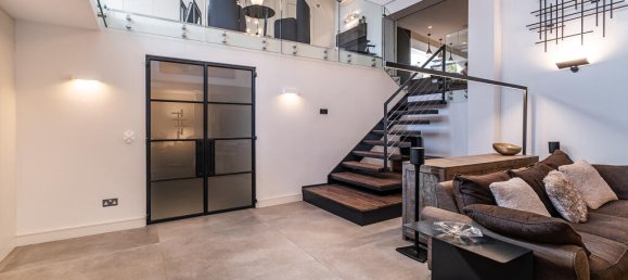 3 bedrooms House in London, United Kingdom No. 14032 22