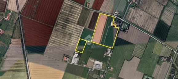 96750m² Land in Carpi, Italy No. 156851 11