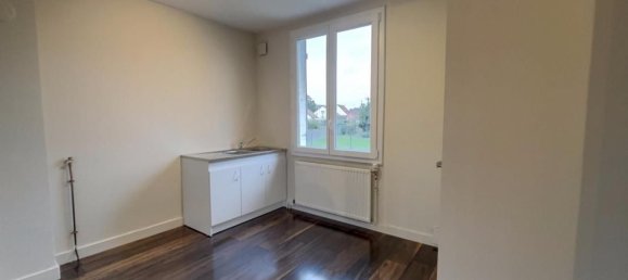 Дом с 4 спальнями в Мен-сюр-Луар, Франция № 39006 2