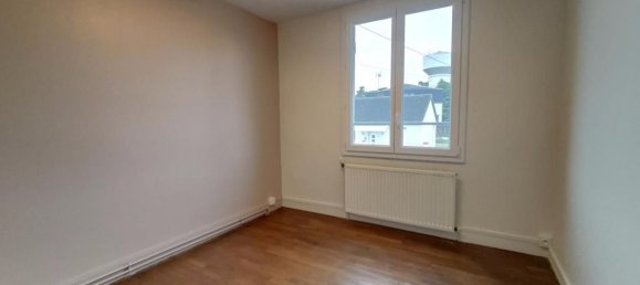 Дом с 4 спальнями в Мен-сюр-Луар, Франция № 39006 9