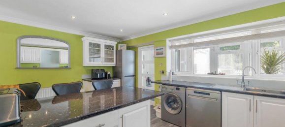 3 bedrooms House in Beckenham, United Kingdom No. 3027 2