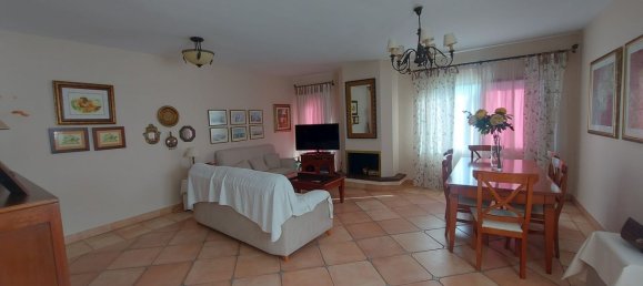 4 bedrooms House in Alhaurin de la Torre, Spain No. 185654 10