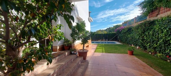 4 bedrooms House in Alhaurin de la Torre, Spain No. 185654 3