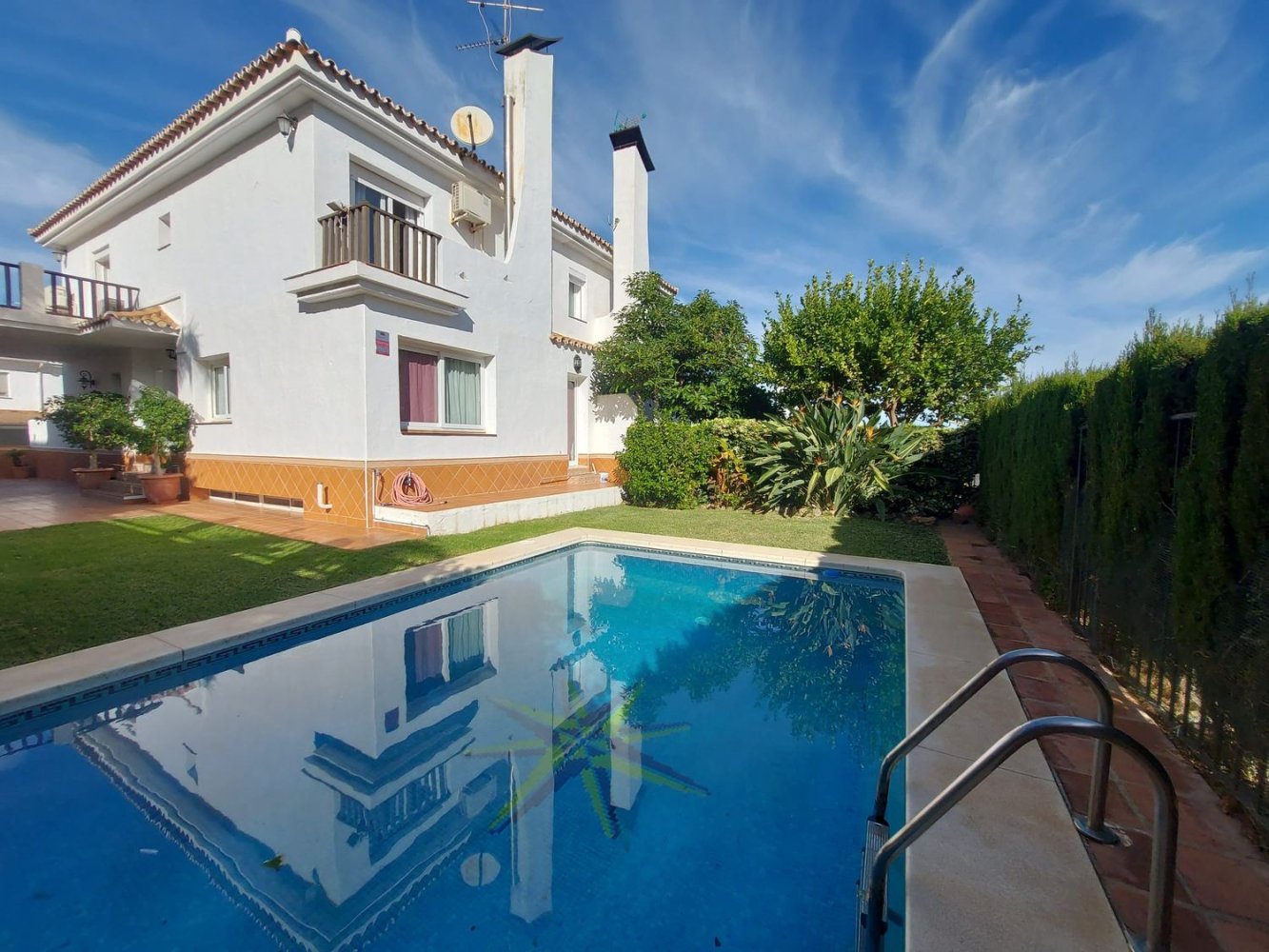 4 bedrooms House in Alhaurin de la Torre, Spain No. 185654