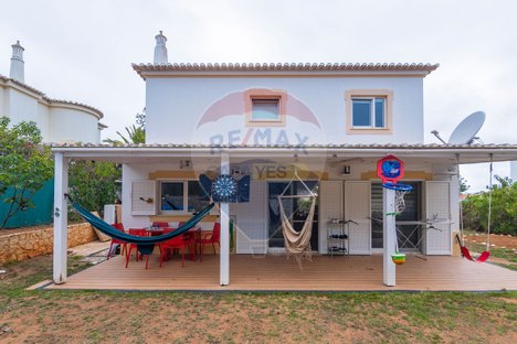 4 bedrooms House in Portimao, Portugal No. 26555