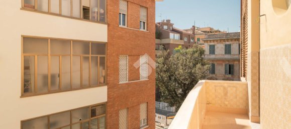 2 rooms Apartment in Rome, Italy No. 230855 13