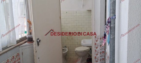 3-salle Appartement à Palermo, Italy No. 72729 6