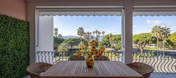 2 bedrooms Apartment in Cannes, France No. 1792 5