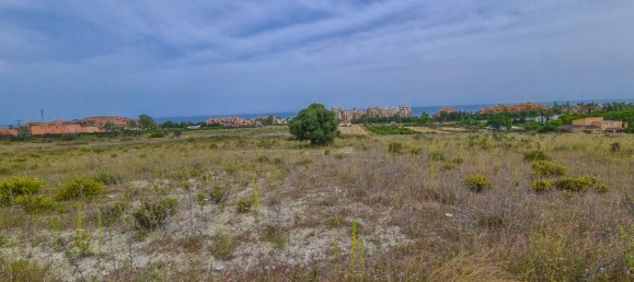  قطعة أرض في Estepona, Spain 2380متر مربع رقم 130003 19