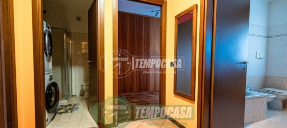 2 Schlafzimmer Wohnung in Nerviano, Italy, Nr. 9332 6