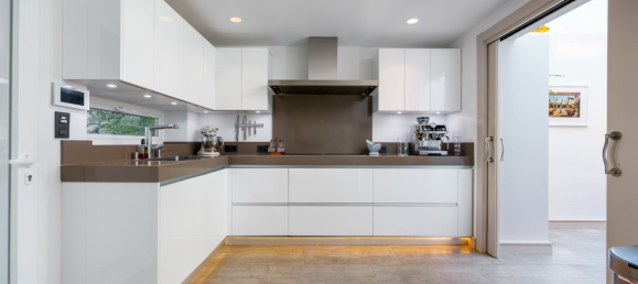 Villa de 5 dormitorios en Marbella, Spain No. 119319 40