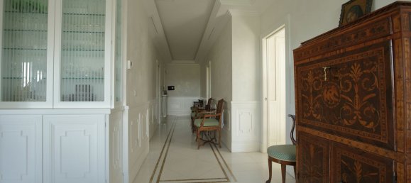 Пентхаус с 4 комнатами в Рим, Италия № 30738 5